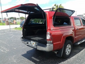 FIBERGLASS REAR HATCH DOOR WALK IN TRUCK CAPS BY ARE MX SERIES