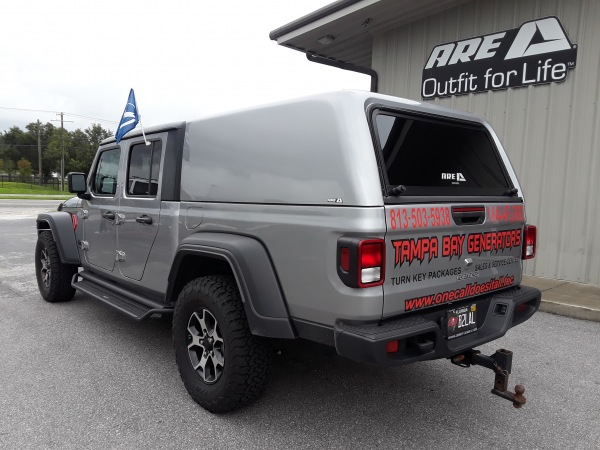 Jeep Gladiator truck cap topper