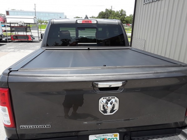 Roll n lock M series retractable tonneau covers