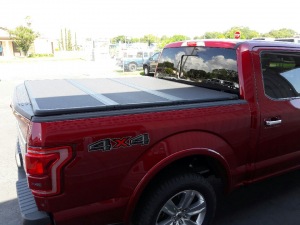 EXTANG SOLID FOLD 2.0 TONNEAU COVER TRI FOLD