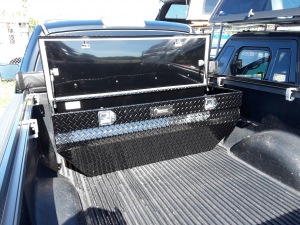 UWS TBC-55-WN-BLK chest tool box black